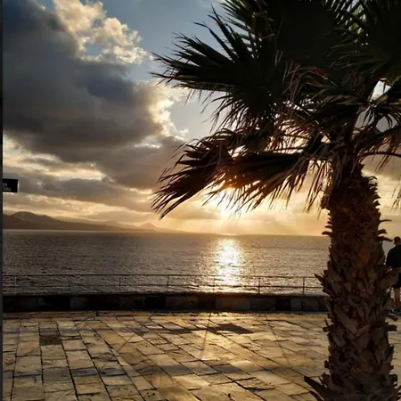 Home2book Modern & Chic In La Isleta 아파트