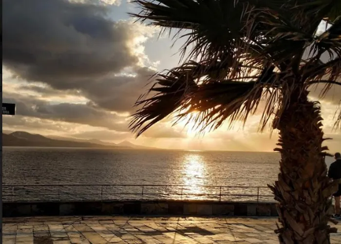 Home2book Modern & Chic In La Isleta דירה